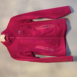 Arc'teryx Red Zip